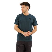 klattermusen-kortarmad-t-shirt-fafne